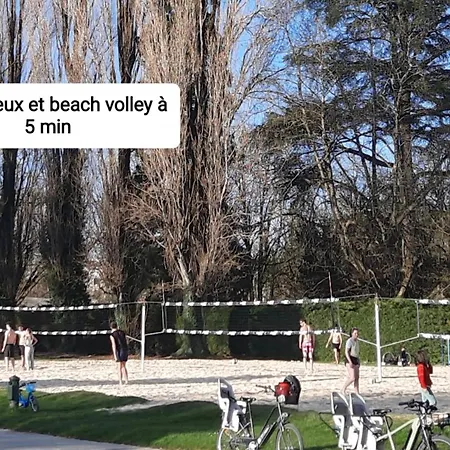 Lejlighed Familial A 2 Pas Du